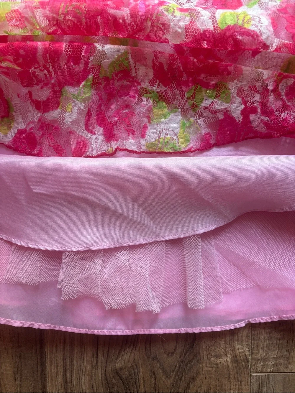 Youngland pink floral dress with red tie, rose and tulle layered skirt Kids 6y